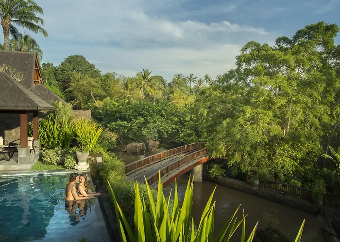 Sanctoo & リゾート