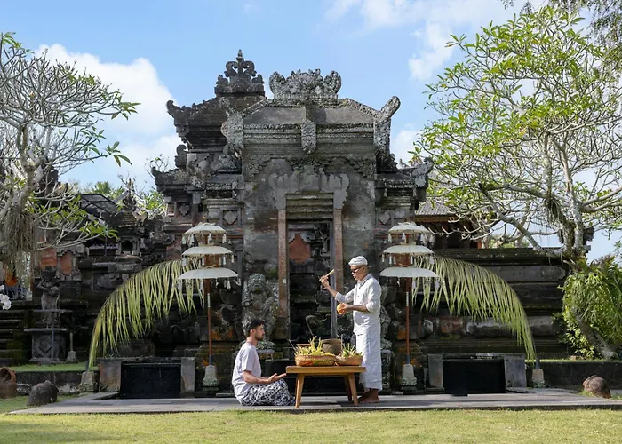 Sanctoo Suites & Villas Resort Sukawati