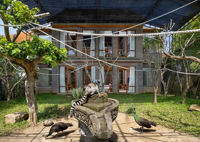 Sanctoo Suites & Villas Resort