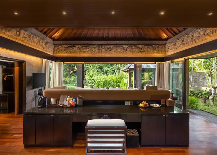 Sanctoo Suites & Villas 5*